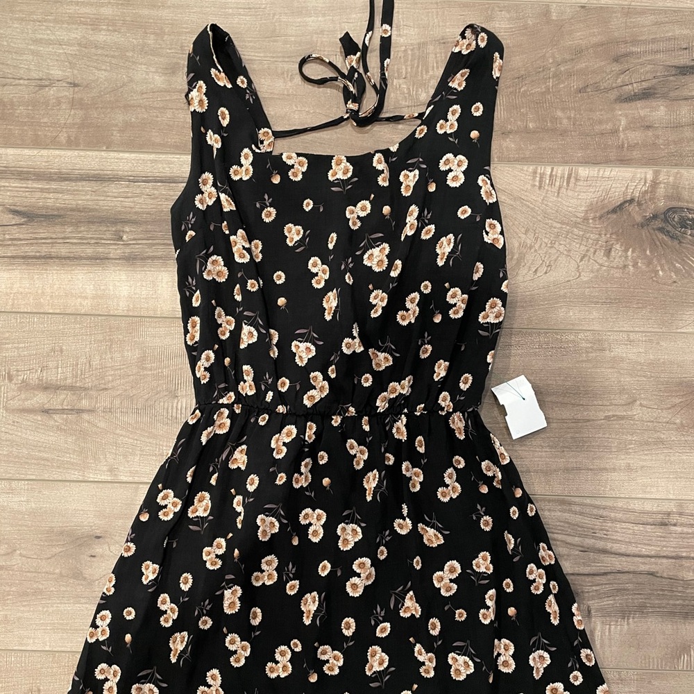 Brandy Melville Daisy Black Dress w/ open back